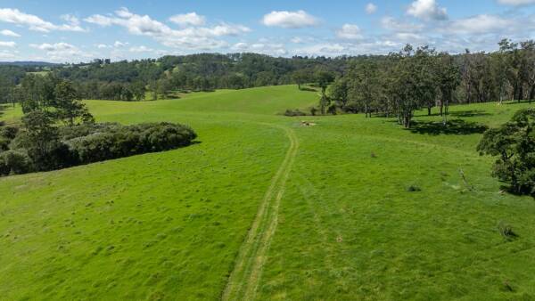 Plateau grazing with big investment in pastures, water, infrastructure