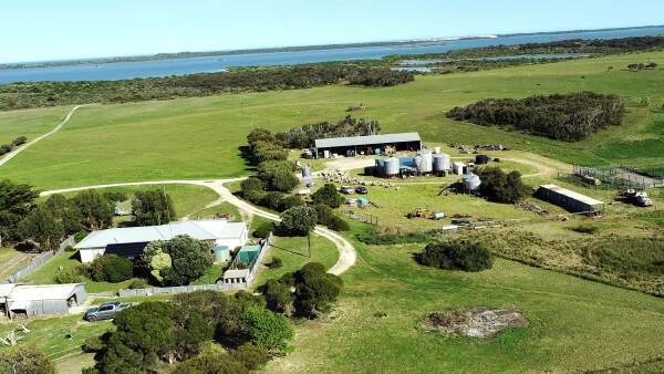 New reserve price as Coorong farm offered to bidders for a second time