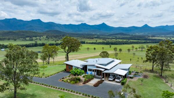 Outstanding 319 acre Scenic Rim lifestyle property sold at auction | Video