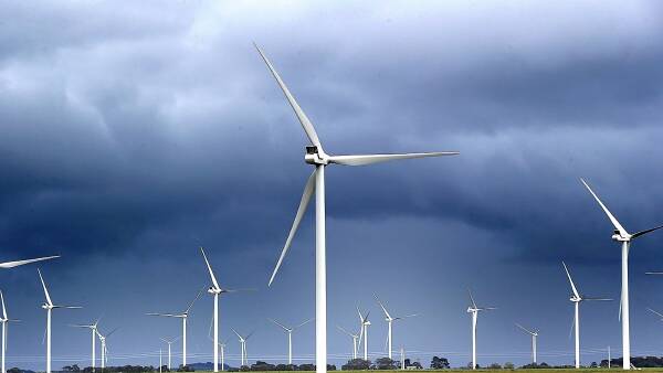 Renewables central to 'keep the lights on', but better regulations required