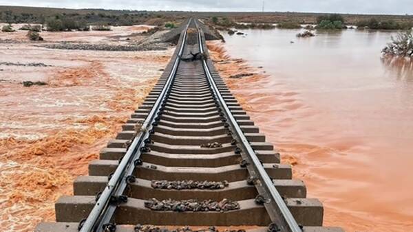 Key Nullarbor rail link to shut down as part of $1b resilience upgrade